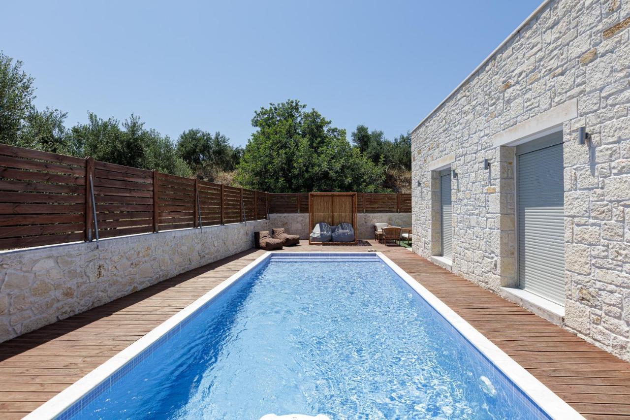 Villa Vera - With Private Heated Pool & Jacuzzi Pangalochori Экстерьер фото