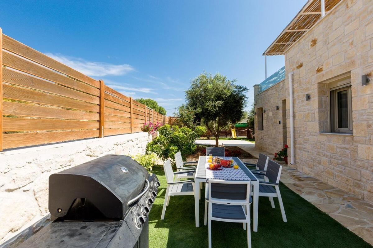 Villa Vera - With Private Heated Pool & Jacuzzi Pangalochori Экстерьер фото