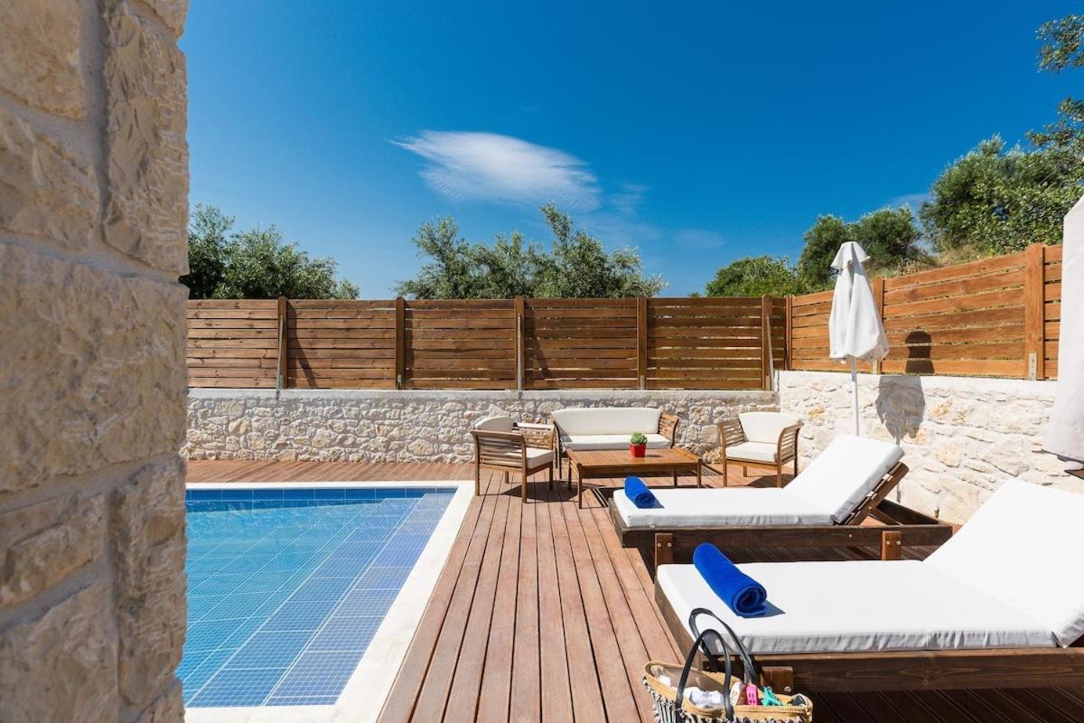 Villa Vera - With Private Heated Pool & Jacuzzi Pangalochori Экстерьер фото